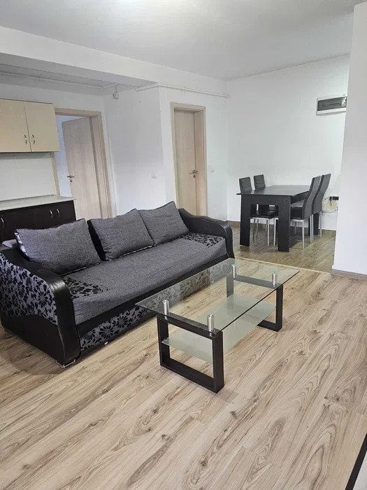 Studio, suprafata de 45mp + balcon, mobilat si utilat, cu loc de parcare inclus