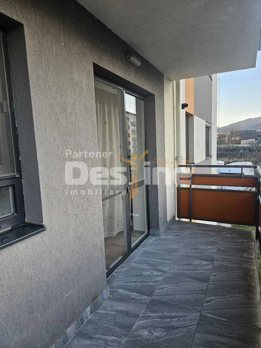 Studio, suprafata de 45mp + balcon, mobilat si utilat, cu loc de parcare inclus