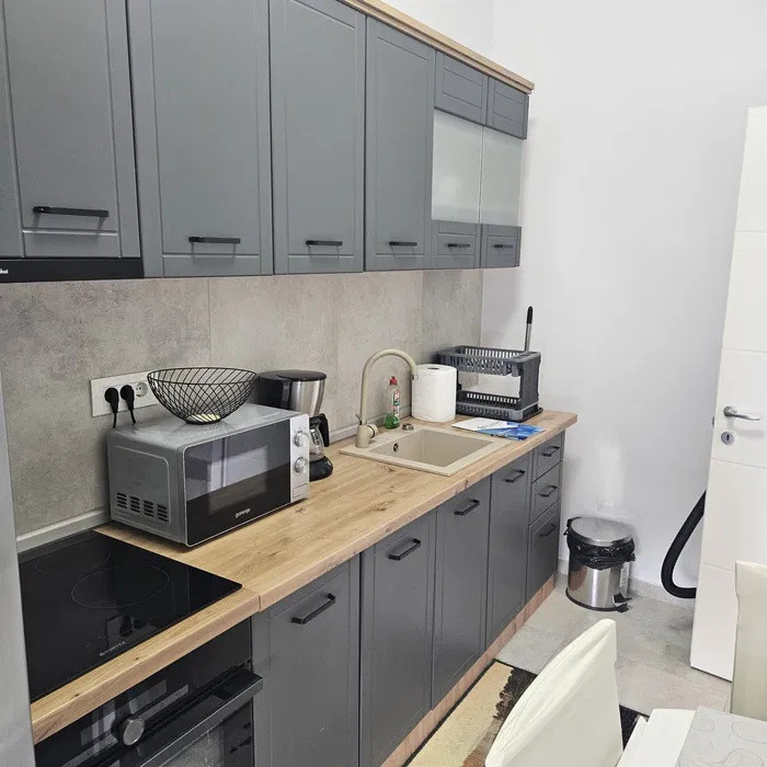 Garsoniera premium, loc de parcare cu bariera, situata in cartierul Noua