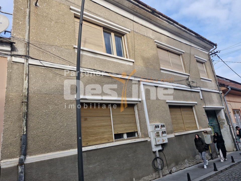 Casă boierească veche în centrul istoric