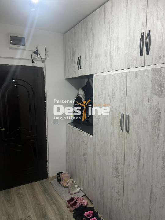 Apartament 2 camere, Baia Mare, Victor Babes, decomandat, mobilat, etaj 8 /10