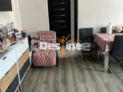 Apartament 2 camere, Baia Mare, Victor Babes, decomandat, mobilat, etaj 8 /10