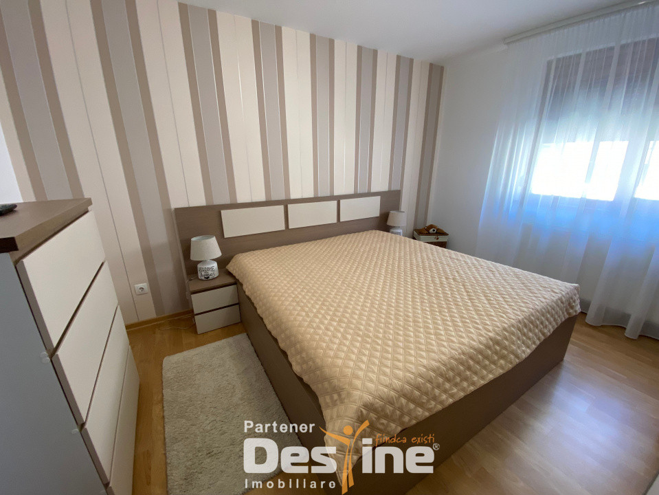 Studio mobilat premium, etaj intermediar, cu balcon si loc de parcare, Tractorul