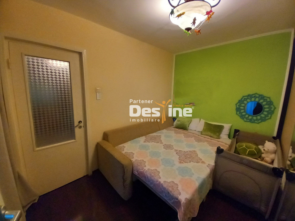 Apartament 2 camere 42 mp mobilat, cartier Smirodava Roman