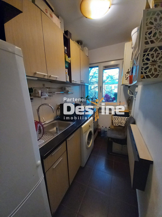 Apartament 2 camere 42 mp mobilat, cartier Smirodava Roman