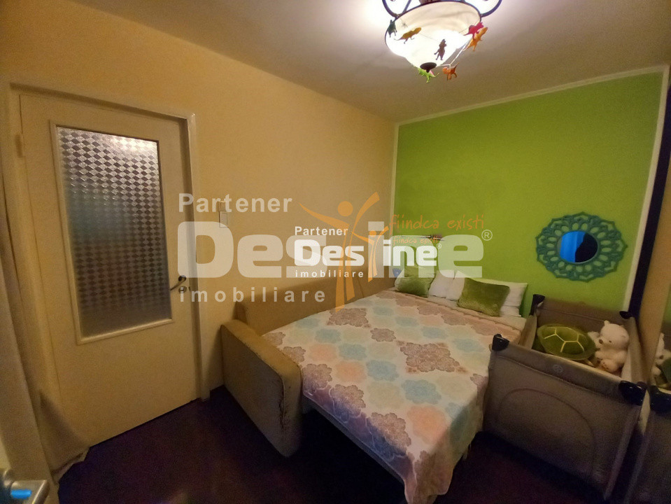 Apartament 2 camere 42 mp renovat cartier Smirodava Roman