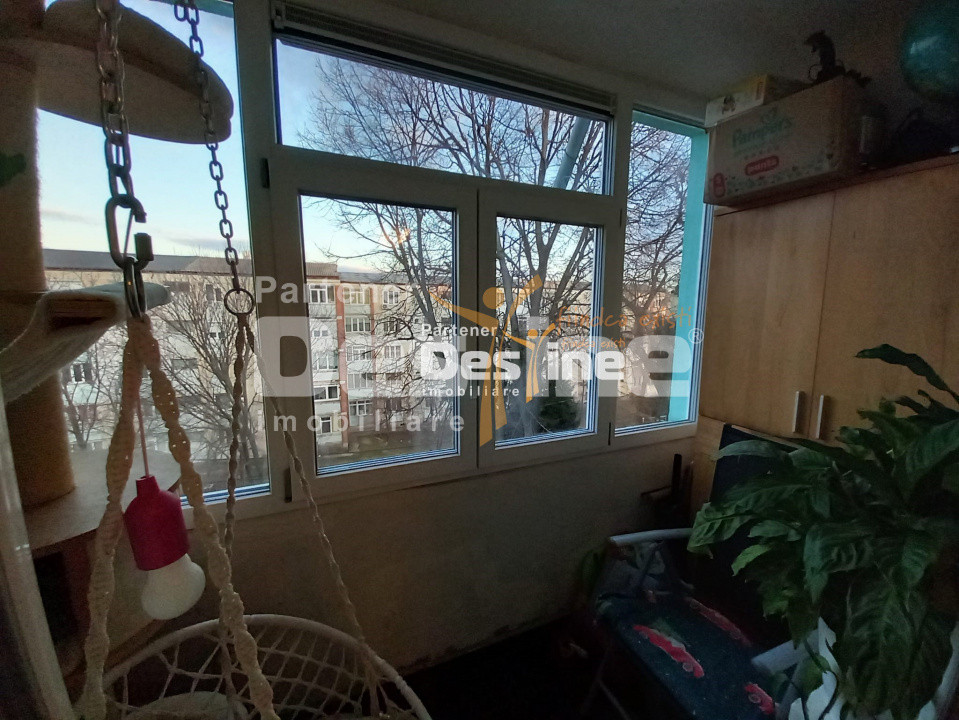 Apartament 2 camere 42 mp renovat cartier Smirodava Roman