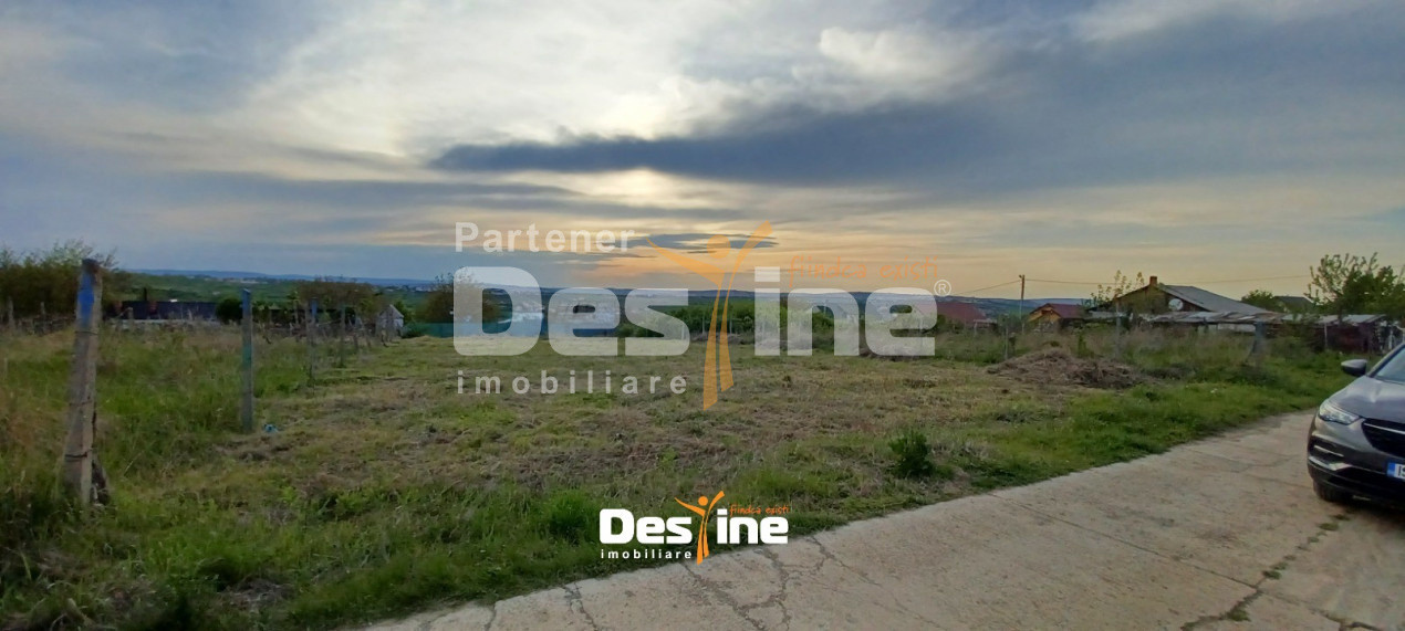 Bârnova - Teren Intravilan 974 Mp, utilitati, drum betonat