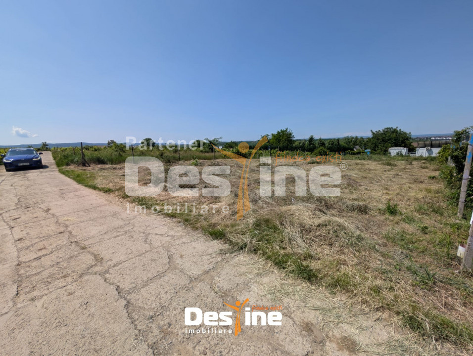 Bârnova - Teren Intravilan 974 Mp, utilitati, drum betonat