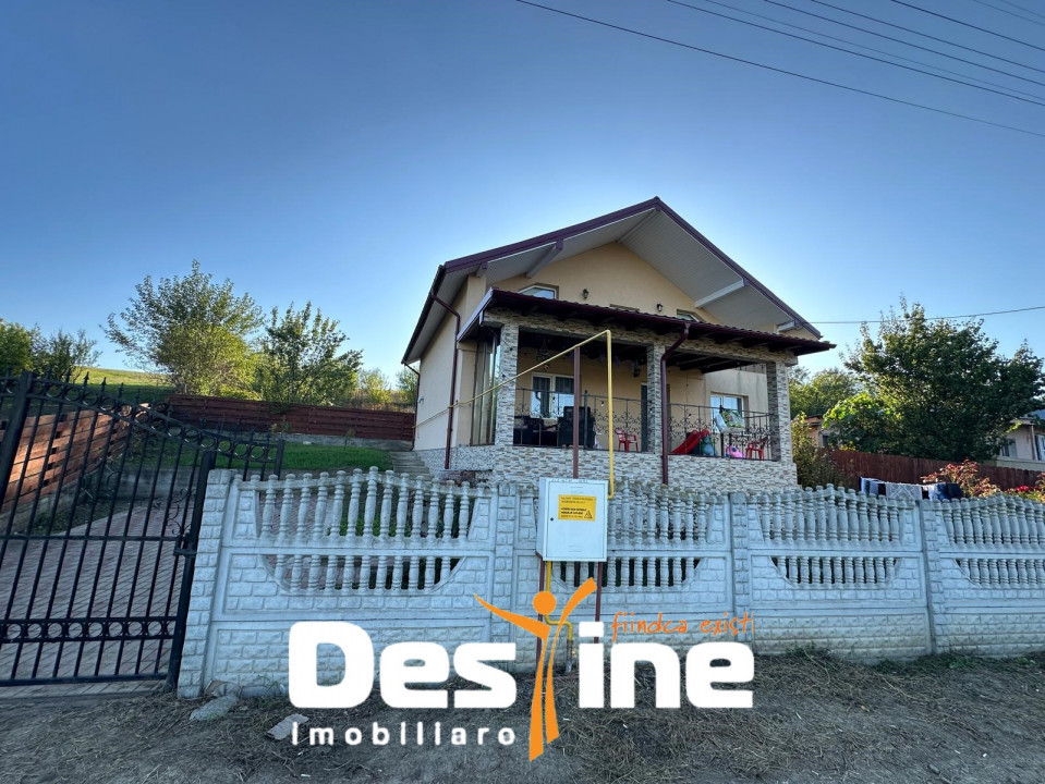 Casă individuală 4 camere 144 mp P+M + teren 429 mp mobilata la asfalt Cornești