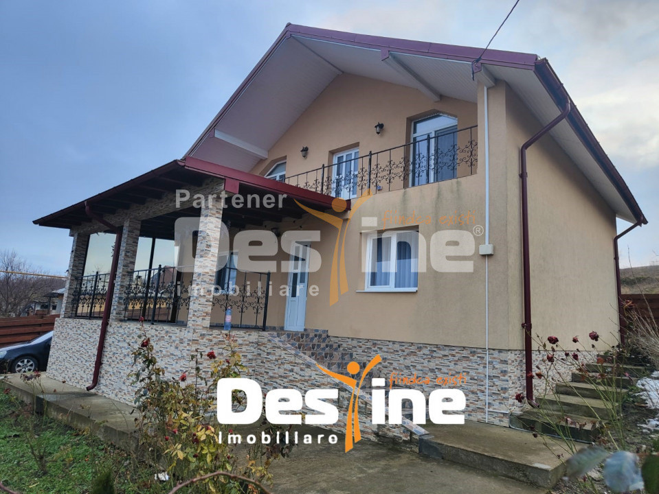 Casă individuală 4 camere 144 mp P+M + teren 429 mp mobilata la asfalt Cornești