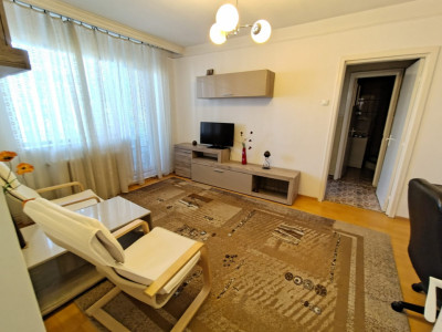 Apartament 2 camere SD 48 mp, etajul 3 -Podu Roș