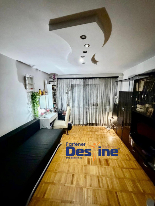 Apartament 2 camere, decomandat, zona excelenta, Calea Aradului