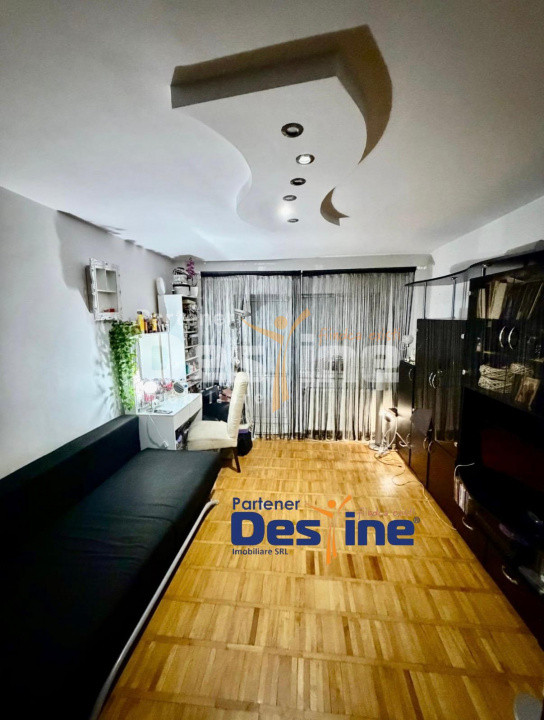 Apartament 2 camere, decomandat, zona excelenta, Calea Aradului