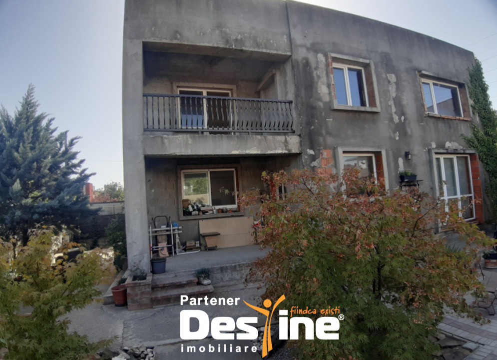 Vila P+1+M la gri, curte libera, zona Magurele