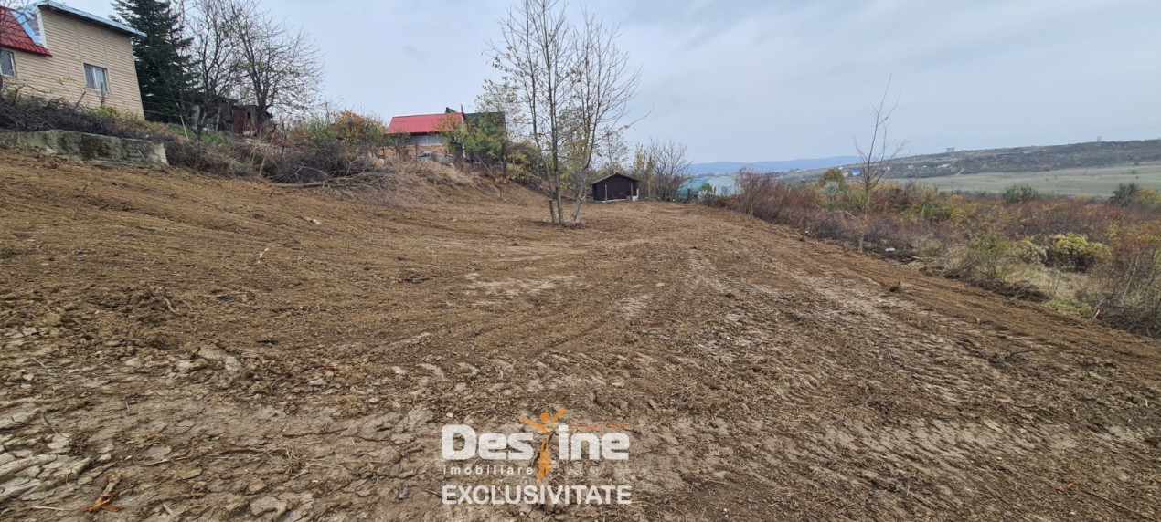 COMISION 0% CUMPARATOR Teren intravilan 900 mp3 toate utilitățile - Vișani