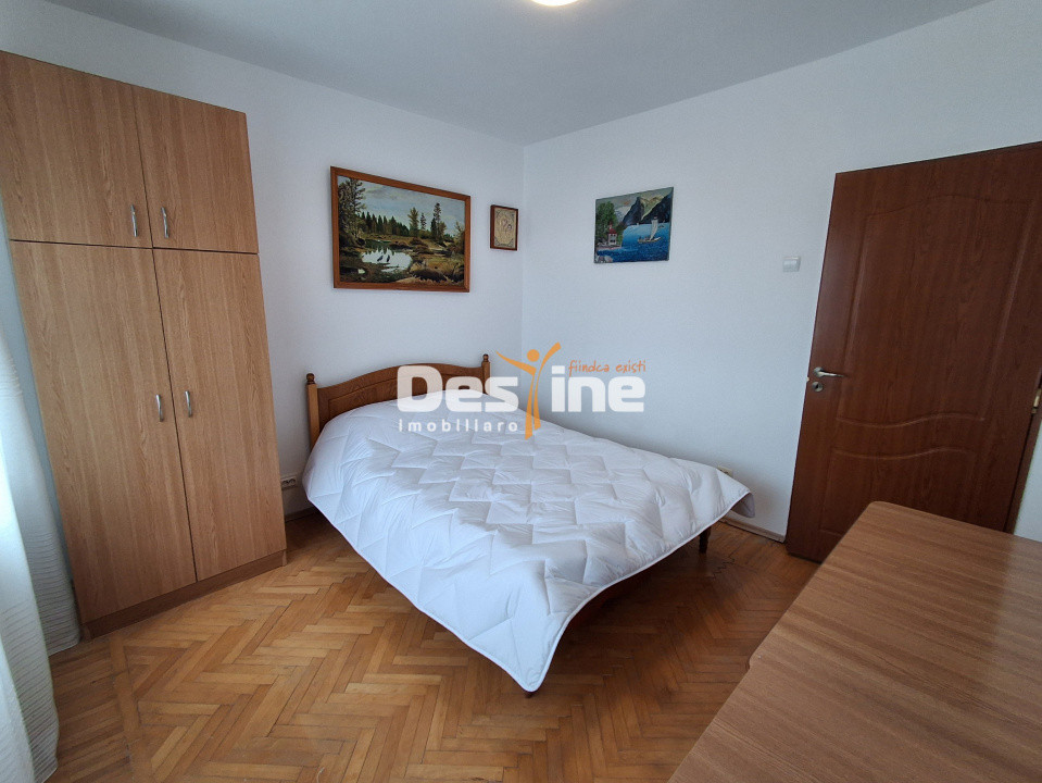 Apartament 3 Camere Decomandat - Mircea cel Batran