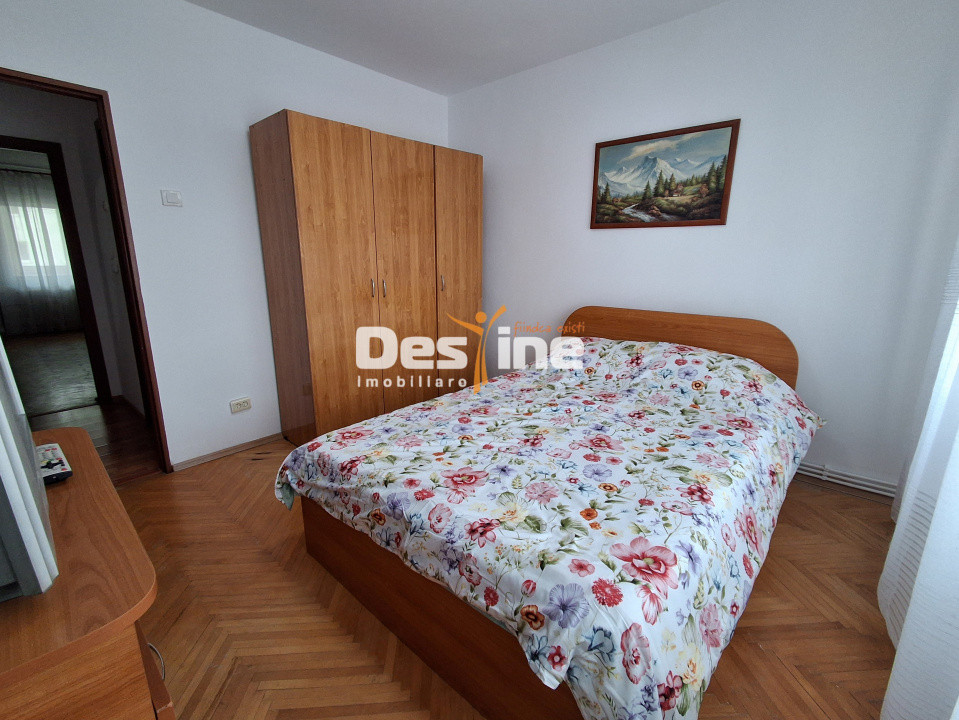 Apartament 3 Camere Decomandat - Mircea cel Batran