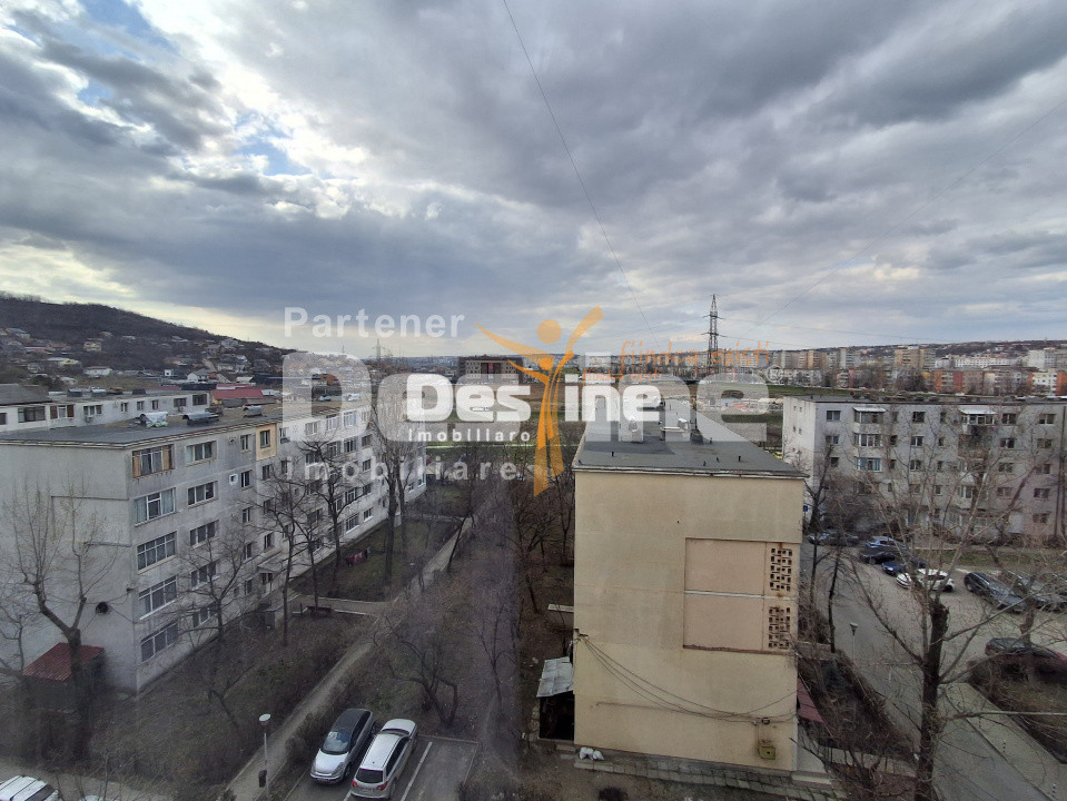 Apartament 3 Camere Decomandat - Mircea cel Batran