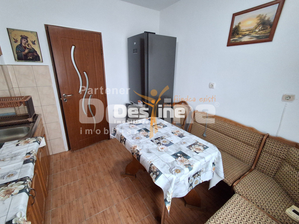 Apartament 3 Camere Decomandat - Mircea cel Batran
