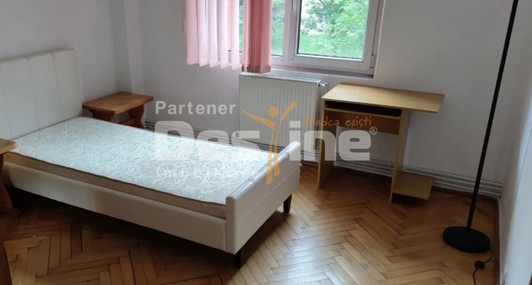Apartament cu 3 camere, suprafata generoasa de 78mp, disponibil imediat