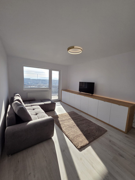 Apartament cu 3 camere in bloc nou, mobilat si utilat complet str. Nicolae Labis