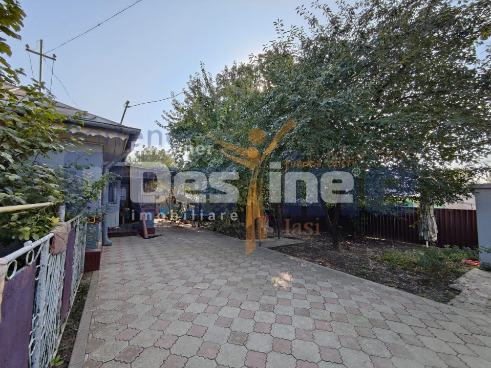 Casă bătrânească modernizată 74 mp + 73 mp anexe teren 585mp