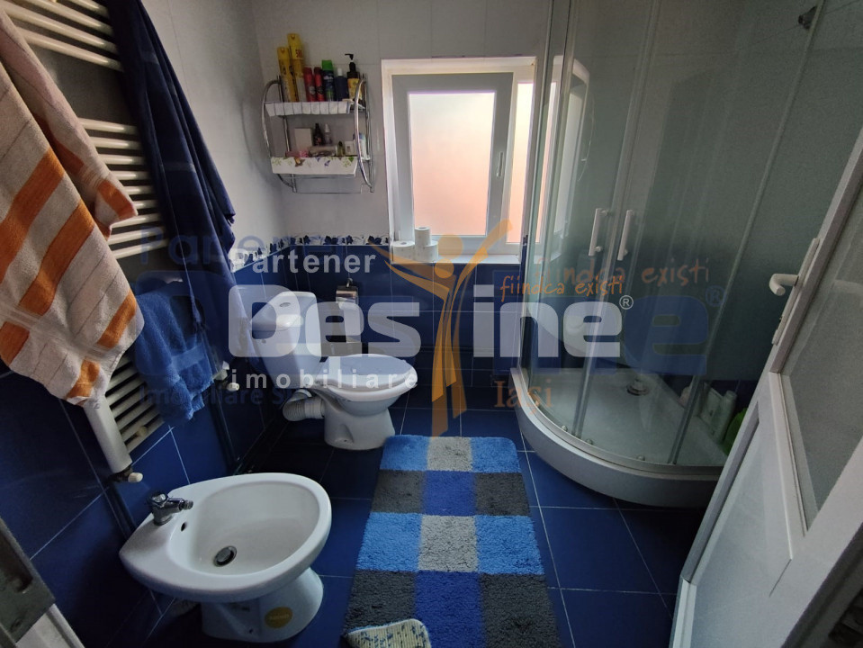 Casă bătrânească modernizată 74 mp + 73 mp anexe teren 585mp