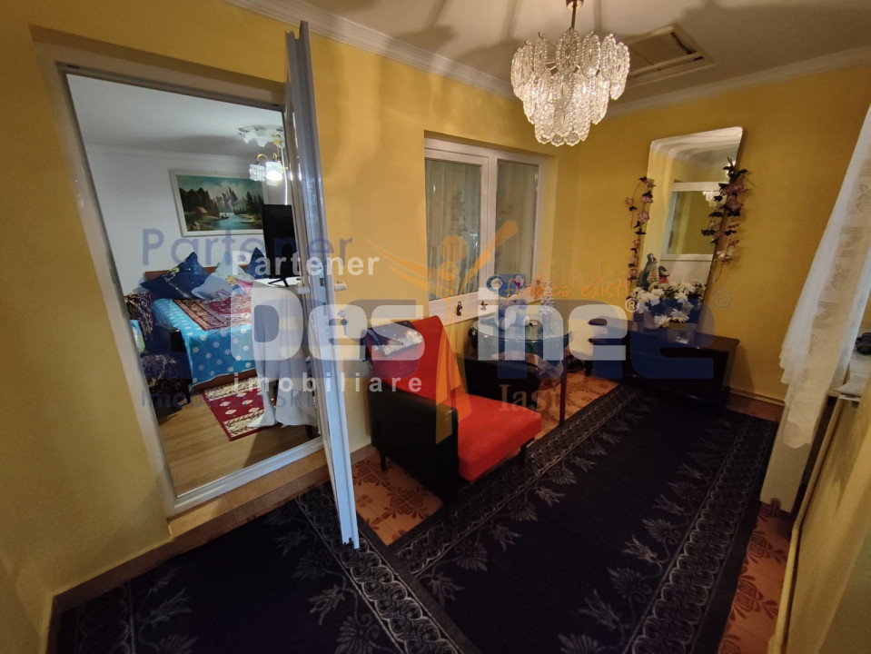 Casă bătrânească modernizată 74 mp + 73 mp anexe teren 585mp