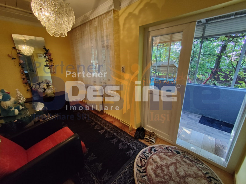 Casă bătrânească modernizată 74 mp + 73 mp anexe teren 585mp