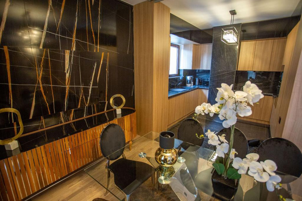 Herastrau-Nordului | 4 camere | et 1 | 146mp | bloc 2009 | 993.000 euro