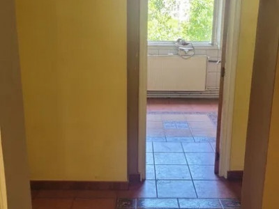 13 Septembrie-Parcul Sebastian | 3 cam | 82mp | et 5 | centrala | 133.000 euro