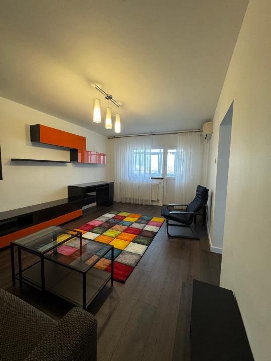 Banu Manta | 2 camere | et 8 | 54mp | renovat complet | 575 euro