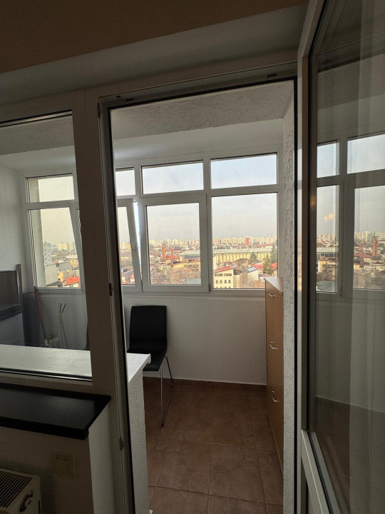 Banu Manta | 2 camere | et 8 | 54mp | renovat complet | 575 euro