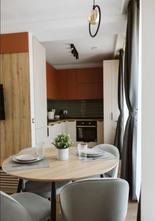 Hotel Marriott-Catedrala | 2 cam | 74mp + 107mp terasa | Mansarda | 296.000 euro