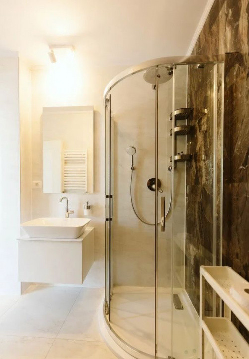 Hotel Marriott-Catedrala | 2 cam | 74mp + 107mp terasa | Mansarda | 296.000 euro