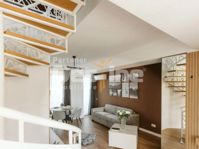 Hotel Marriott-Catedrala | 2 cam | 74mp + 107mp terasa | Mansarda | 296.000 euro