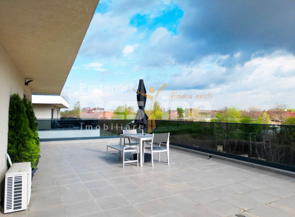 Hotel Marriott-Catedrala | 2 camere | 55mp + 81mp terasa | et 2 | 245.000 euro