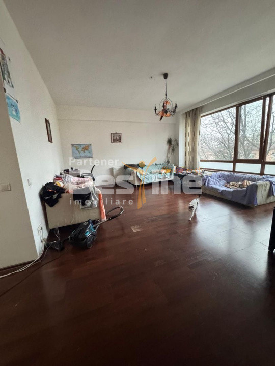 13 Septembrie | 2 camere | 85mp | dec | et 3 | bloc 2008 | 150.000 euro
