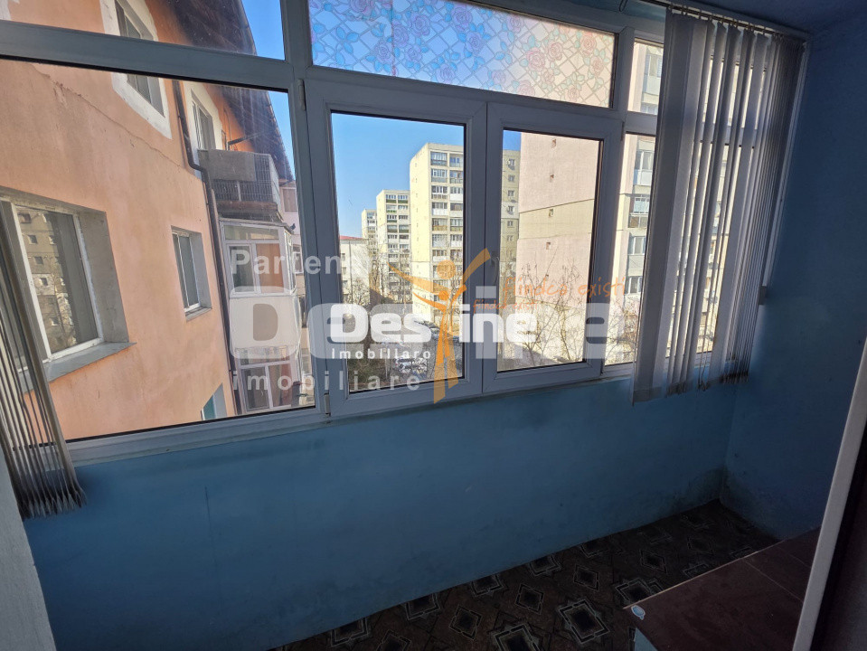 APARTAMENT 2 CAMERE, DECOMANDAT,  MIRCEA CEL BATRAN, 69.990 EURO