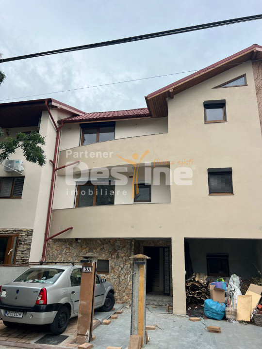 Pipera - Vilă duplex 6 camere și 4 băi 