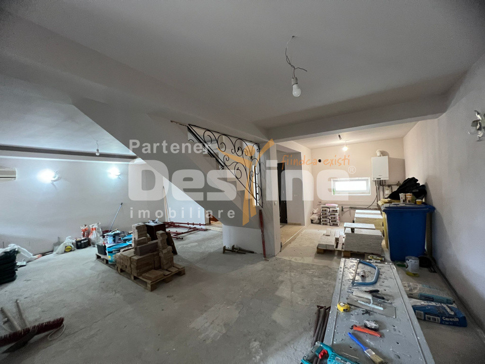 Pipera - Vilă duplex 6 camere și 4 băi 