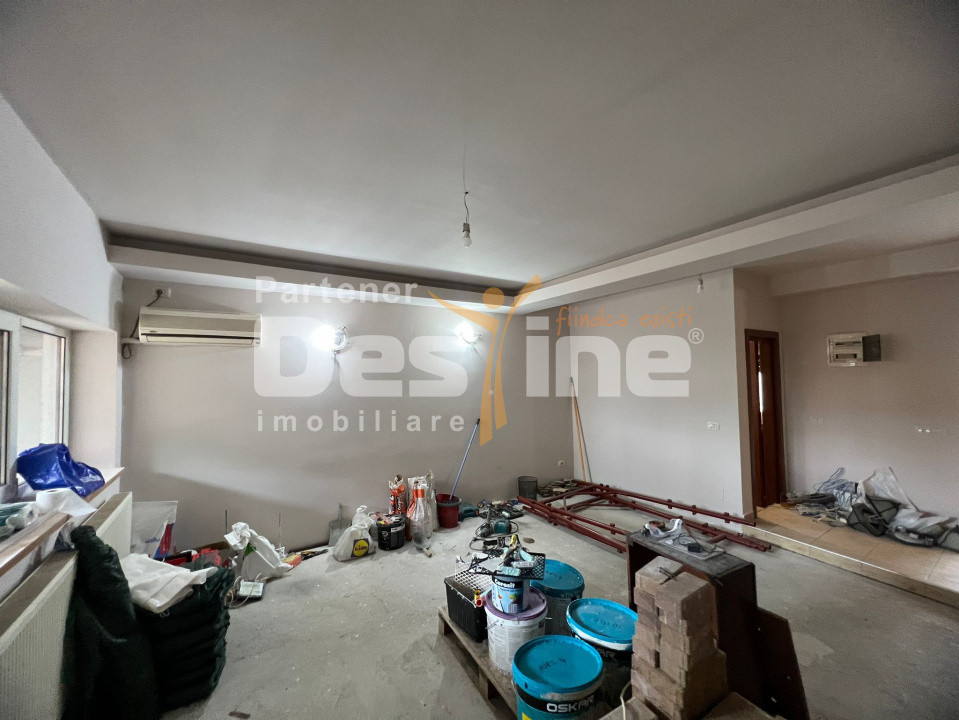 Pipera - Vilă duplex 6 camere și 4 băi 