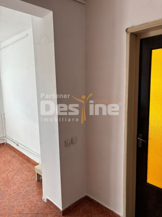 Petre Ispirescu | 2 camere | 50mp | et 9/10 |  centrala proprie | 80.000 euro