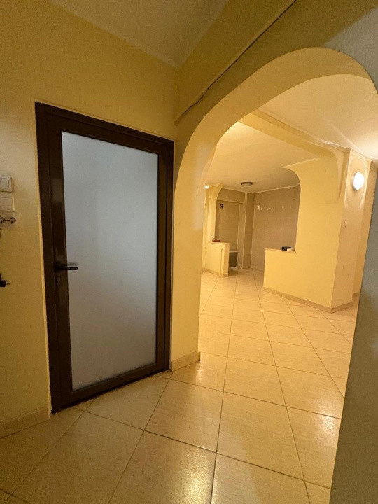 Panduri | 3 camere | 78mp | et 8 | 170.000 euro