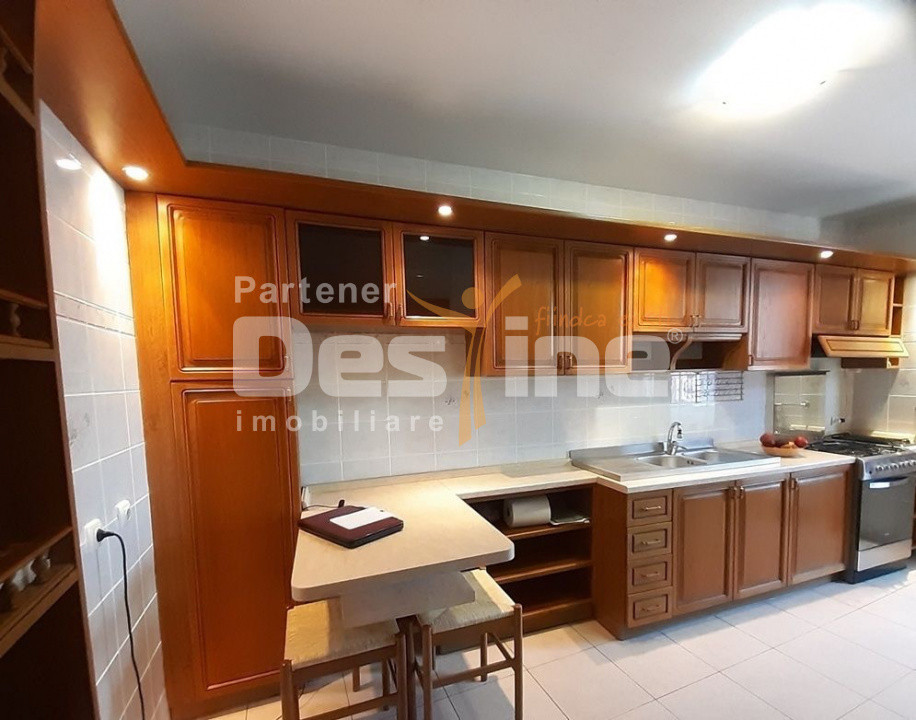 Cotroceni | 3 camere | 126mp | dec | et 1+2 | 450.000 euro