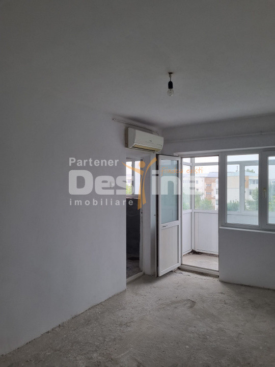 APARTAMENT DE VANZARE