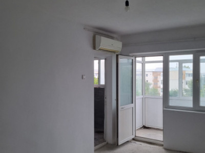 APARTAMENT DE VANZARE
