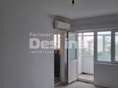 APARTAMENT DE VANZARE