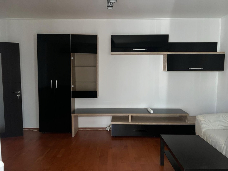 Petre Ispirescu | 2 camere | dec | et 7 | bloc reabilitat | 114.000 euro